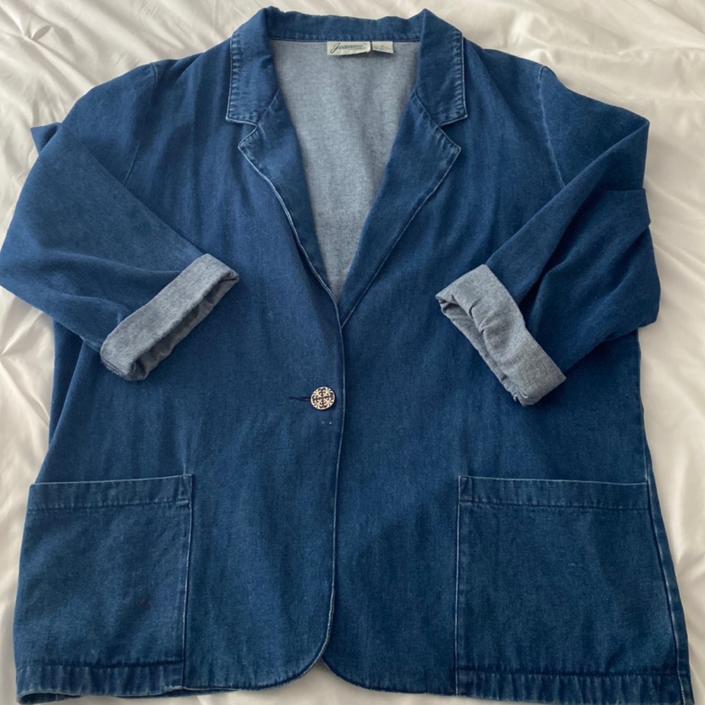 Vintage women’s denim blazer size XL